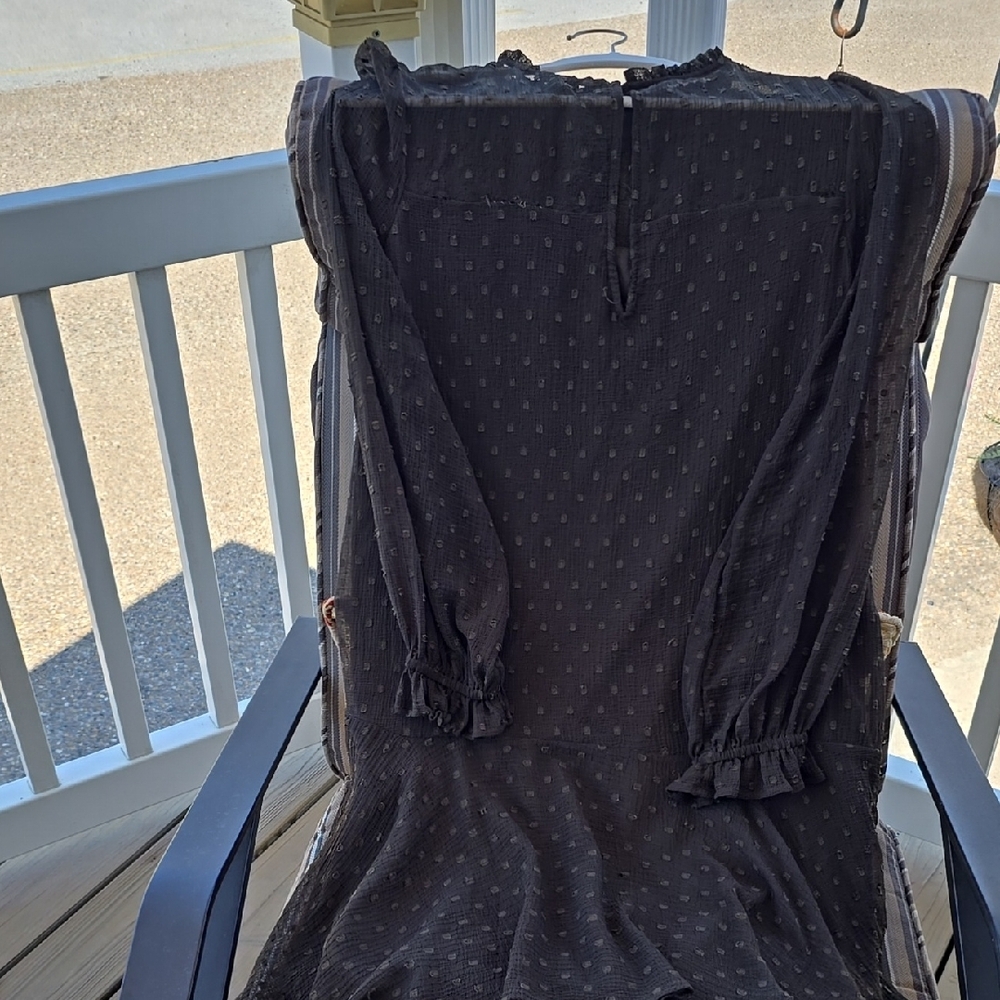 Stylish Black Sheer Top - Picture 7 of 9